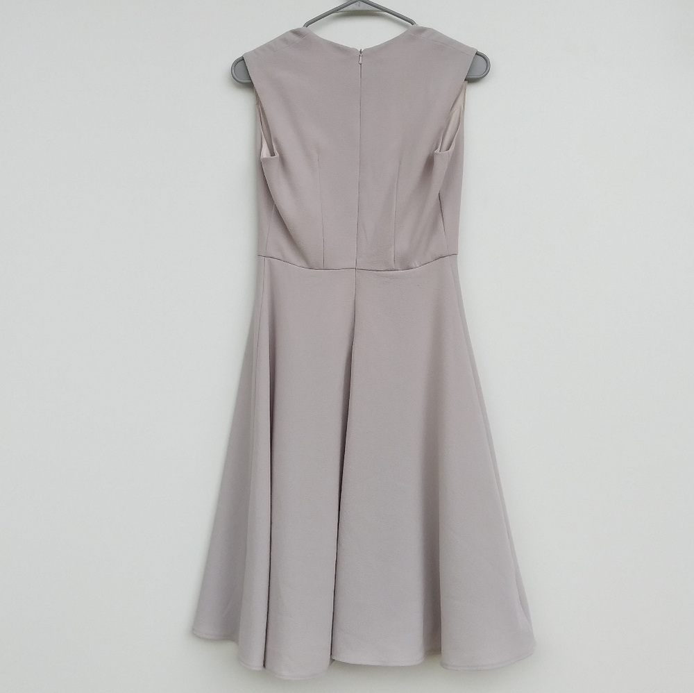 ⭐❗Final price drop❗⭐ ASOS v neck, skater, dress - Picture 8 of 10
